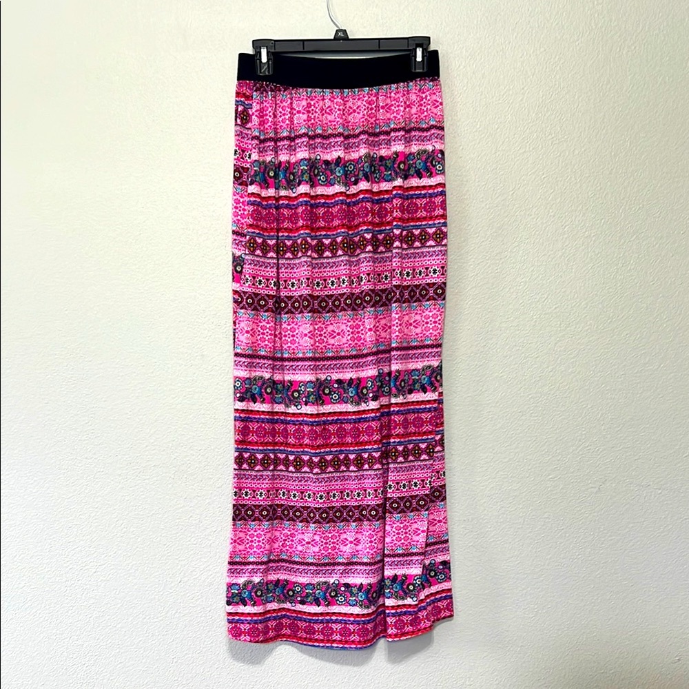 Pink and Black Pleated Maxi Skirt for Casual Wear